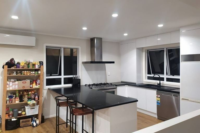 Photo of property in 26 King Edward Avenue, Papakura, 2110