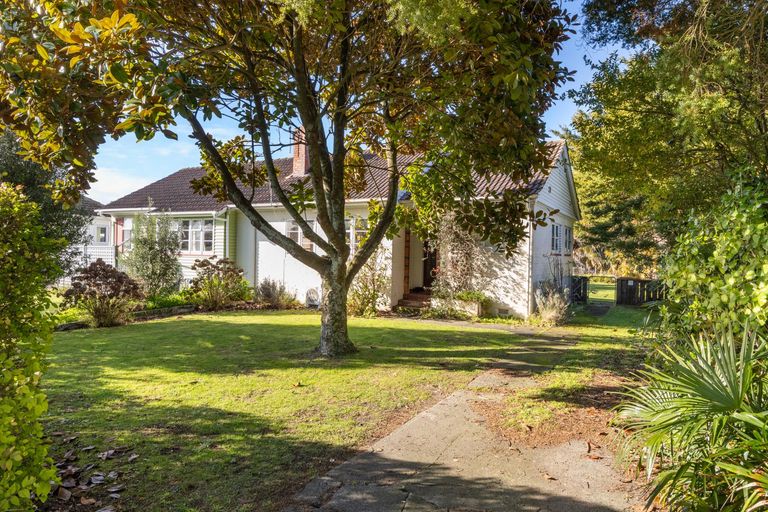 Photo of property in 200 College Street, West End, Palmerston North, 4412