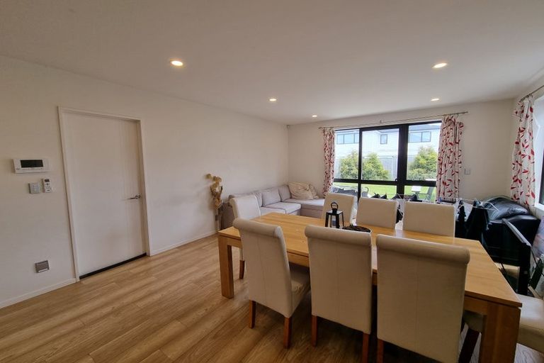 Photo of property in 19 Hakinakina Drive, Flat Bush, Auckland, 2019