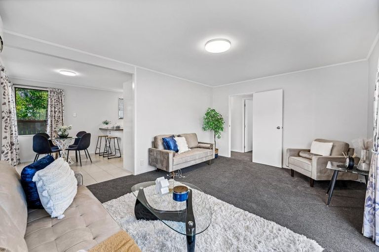 Photo of property in 1/36 Borich Road, Sunnyvale, Auckland, 0612