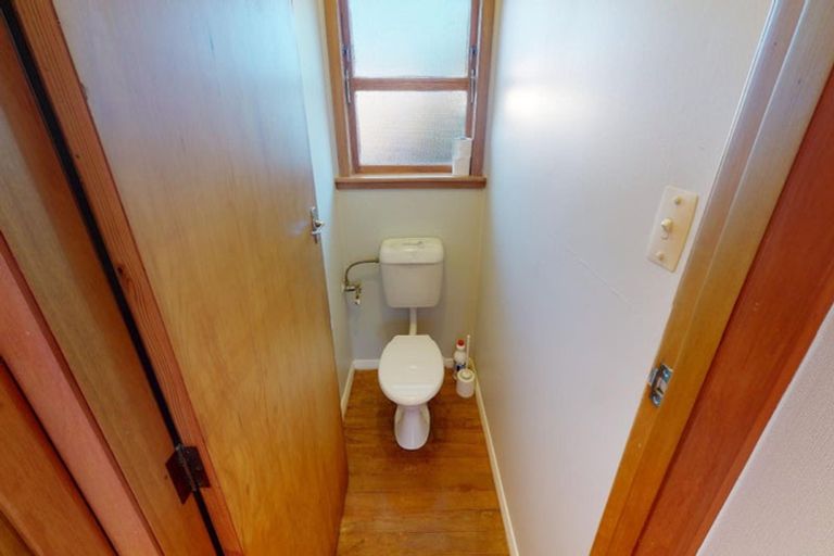 Photo of property in 32 Holdsworth Avenue, Milson, Palmerston North, 4414