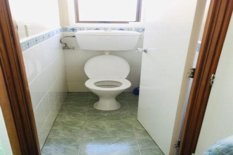 Photo of property in 13 Caringbah Drive, Papatoetoe, Auckland, 2025