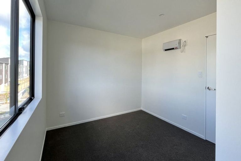 Photo of property in 5/60 Selo Street, Glen Eden, Auckland, 0602