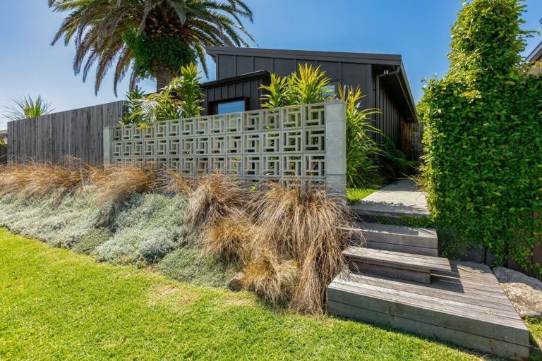 Photo of property in 227 Range Road, Papamoa Beach, Papamoa, 3118