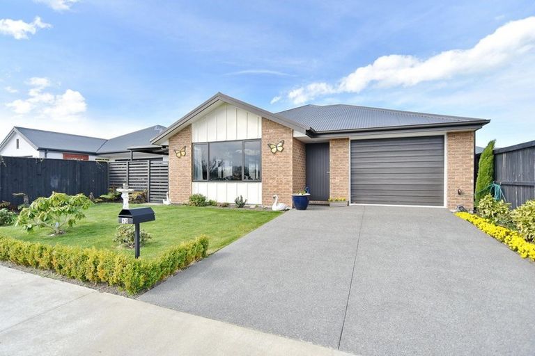 Photo of property in 12 Streamside Terrace, Kaiapoi, 7630