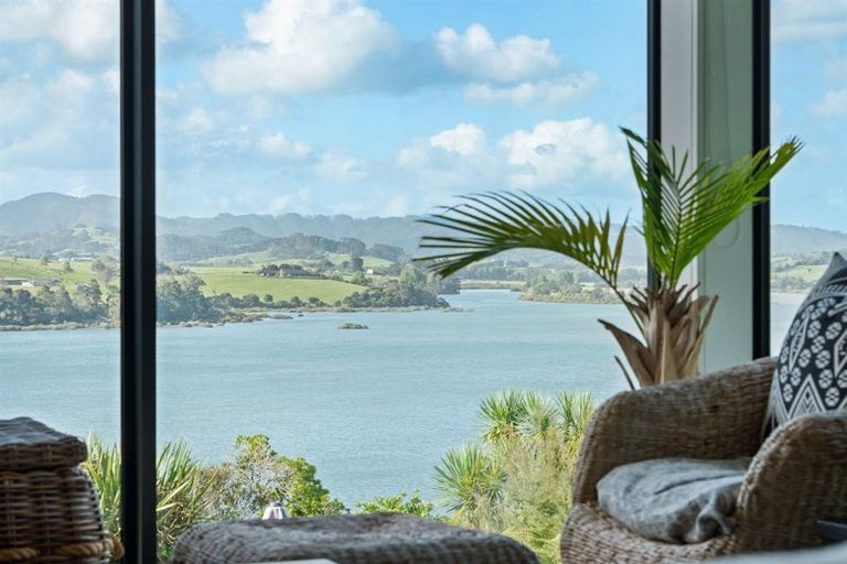 Photo of property in 19 Kanuka Road, Sandspit, Warkworth, 0982
