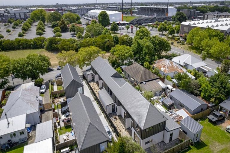 Photo of property in 16 Moule Street, Addington, Christchurch, 8024