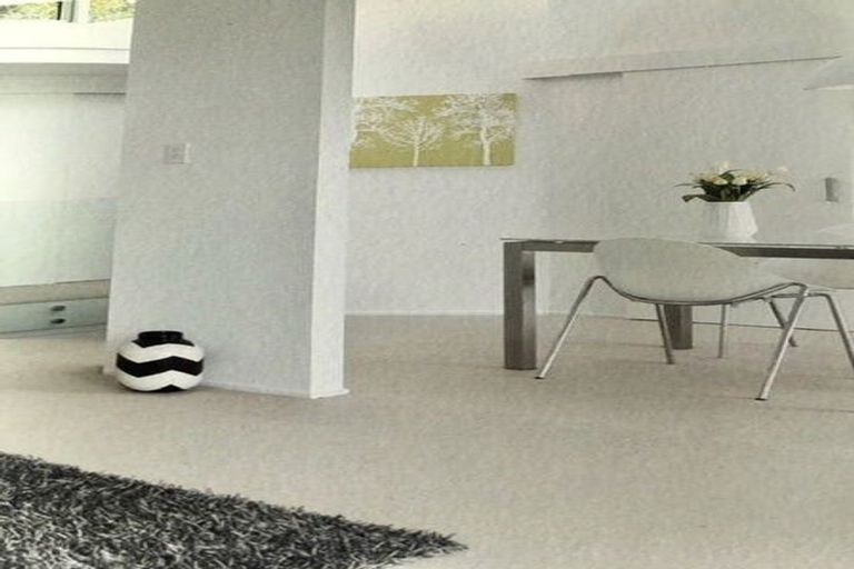 Photo of property in 23 The Drive, Titirangi, Auckland, 0604