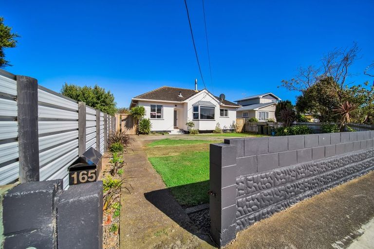Photo of property in 165 Waihi Road, Hawera, 4610