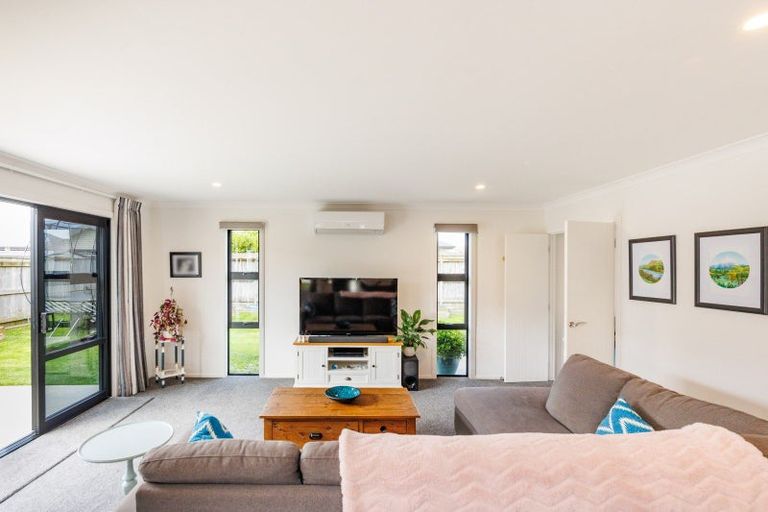Photo of property in 8 Cherry Place, Feilding, 4702