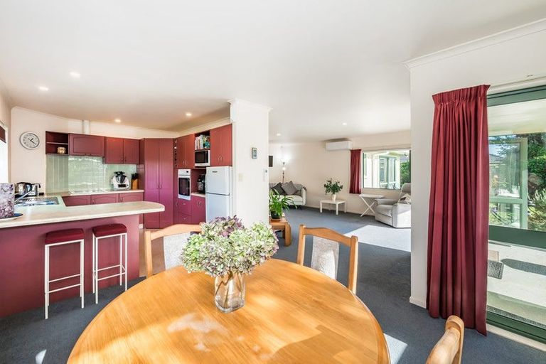 Photo of property in 71 Awatea Avenue, Paraparaumu, 5032