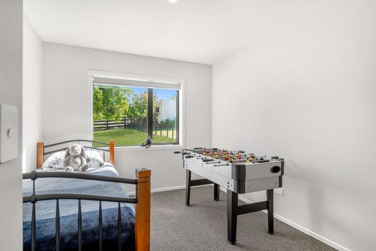 Photo of property in 62 Ronald Avenue, Glenbrook, 2681