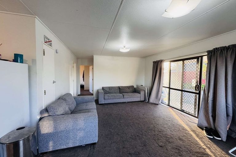 Photo of property in 11b Kaimanawa Street, Kelvin Grove, Palmerston North, 4414