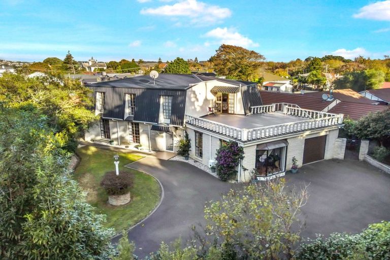 Photo of property in 27 Great North Road, Saint Johns Hill, Whanganui, 4501
