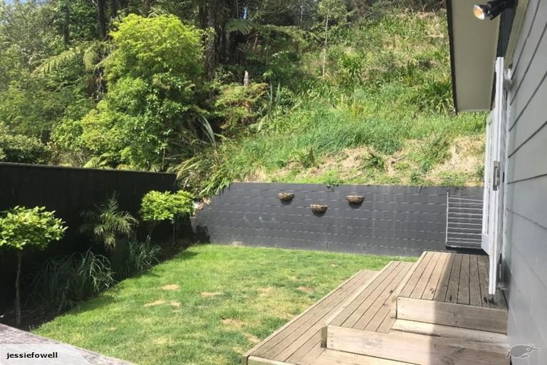 Photo of property in 29 Beaumont Crescent, Frankleigh Park, New Plymouth, 4310