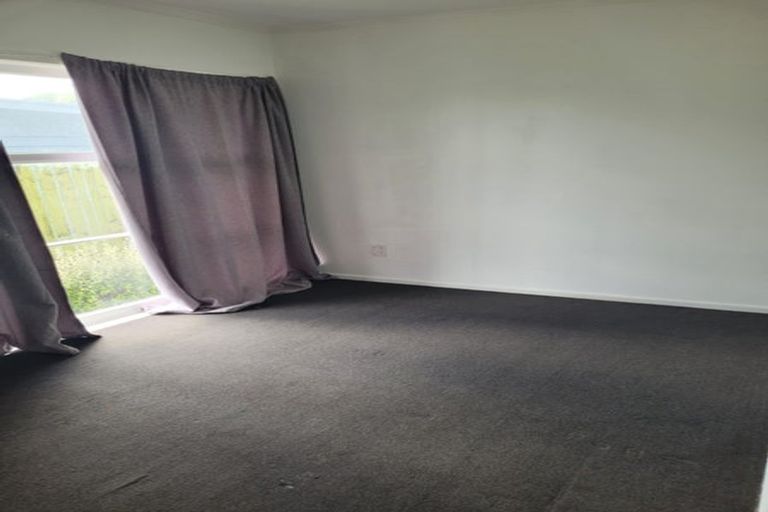 Photo of property in 97 Mcleod Road, Te Atatu South, Auckland, 0610