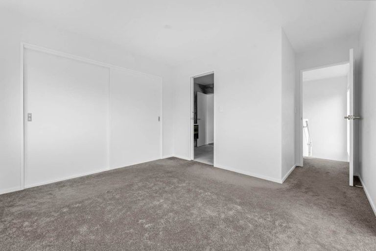 Photo of property in 99a Mahia Road, Wattle Downs, Auckland, 2103