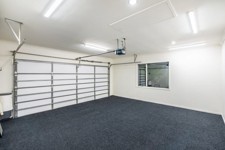 Photo of property in 14 Durbin Court, Greenhithe, Auckland, 0632