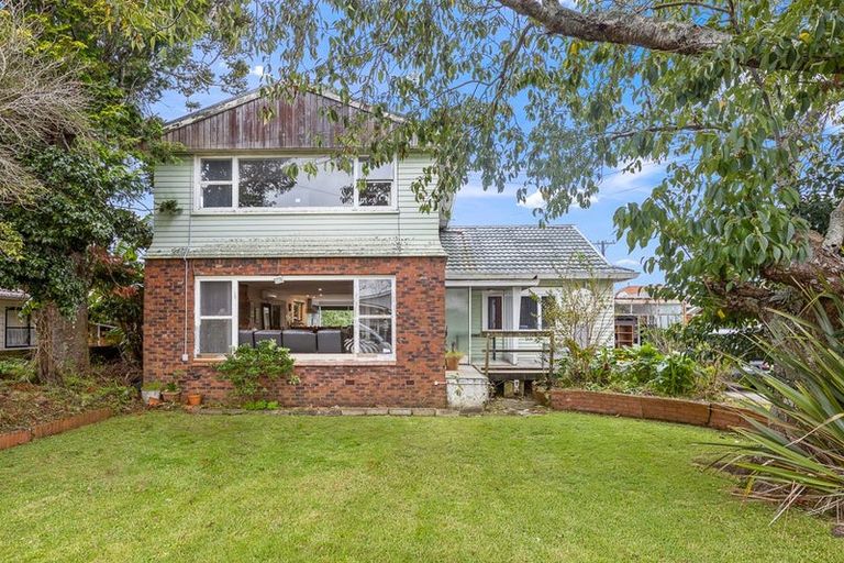 Photo of property in 55 Fairview Road, Papatoetoe, Auckland, 2025