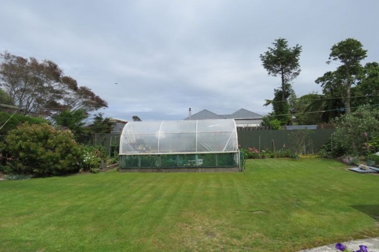 Photo of property in 46 Romilly Street, Westport, 7825