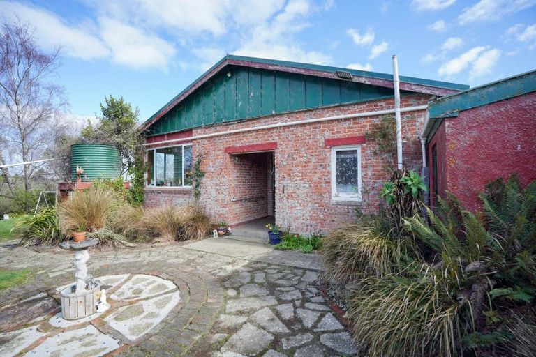 Photo of property in 30 Mataura Island Factory Road, Mataura Island, Wyndham, 9891
