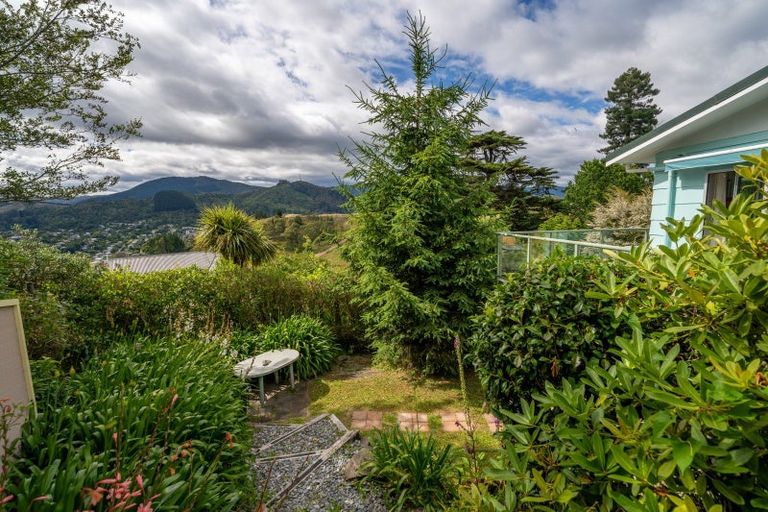 Photo of property in 179 Princes Drive, Britannia Heights, Nelson, 7010
