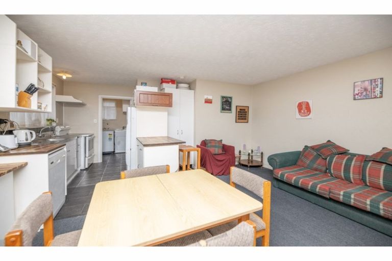 Photo of property in 41 Oldwood Street, Bishopdale, Christchurch, 8053