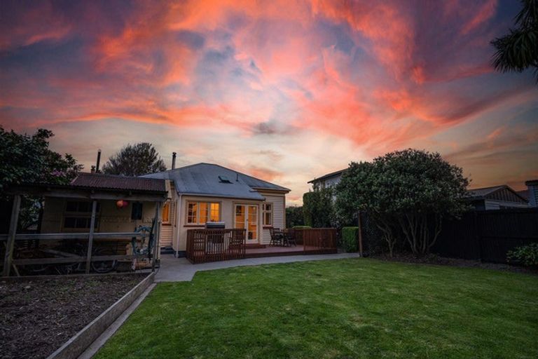 Photo of property in 43 Rosebery Street, Spreydon, Christchurch, 8024