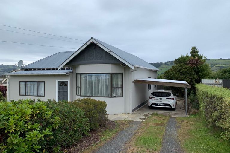 Photo of property in 7 Athol Place, Ravensbourne, Dunedin, 9022