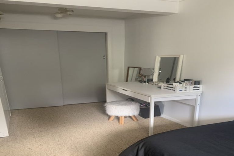 Photo of property in 2/3 Kingston Heights Road, Kingston, Wellington, 6021