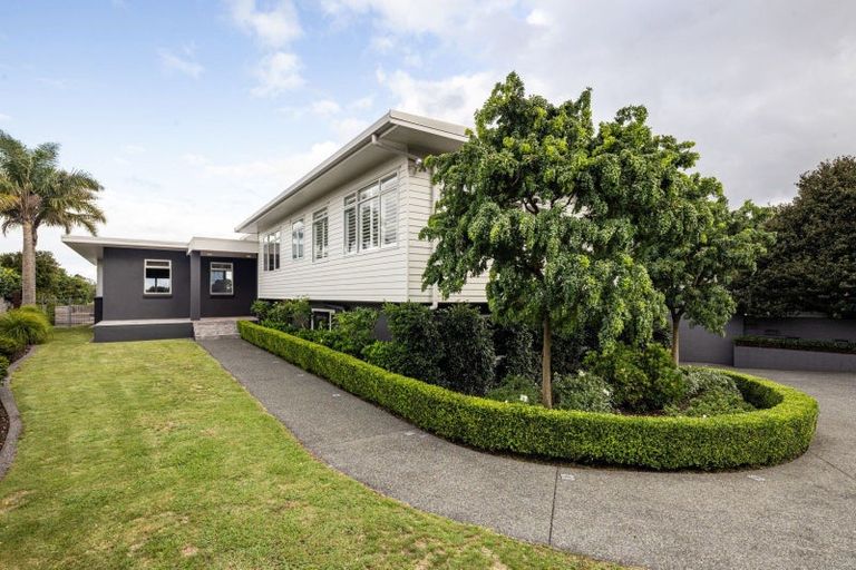 Photo of property in 42 Beerescourt Road, Beerescourt, Hamilton, 3200