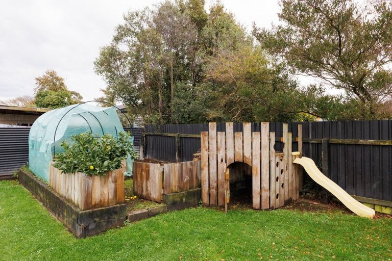 Photo of property in 186 Milson Line, Milson, Palmerston North, 4414