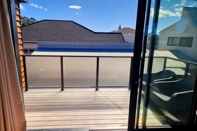 Photo of property in 112a Freyberg Street, Lyall Bay, Wellington, 6022