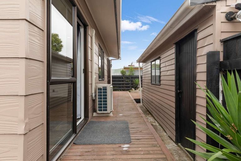 Photo of property in 76a Rugby Street, Awapuni, Palmerston North, 4412