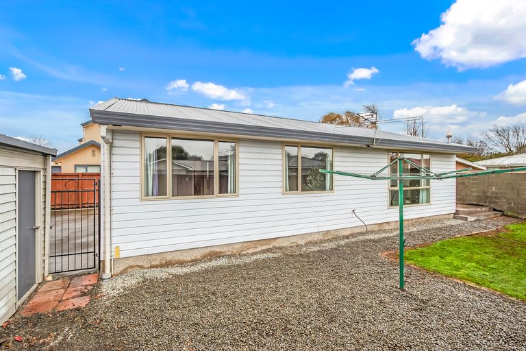 Photo of property in 44 Shands Road, Hornby, Christchurch, 8042