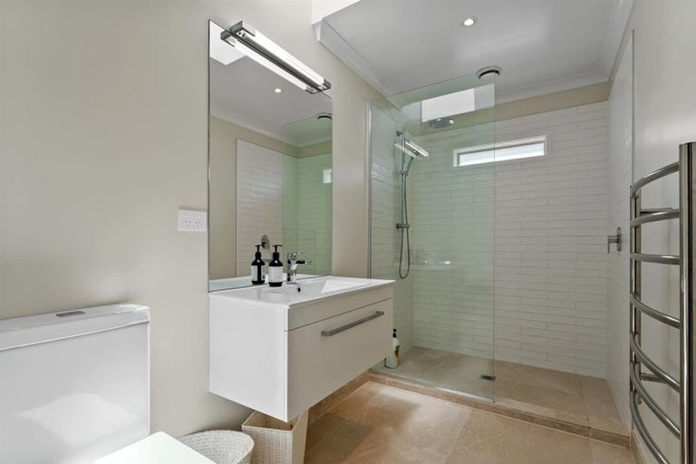 Photo of property in 23 Tuna Place, Omaha, 0986