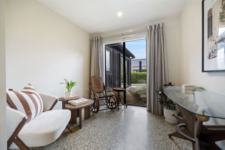Photo of property in 22 Mckellar Drive, Jacks Point, Queenstown, 9371