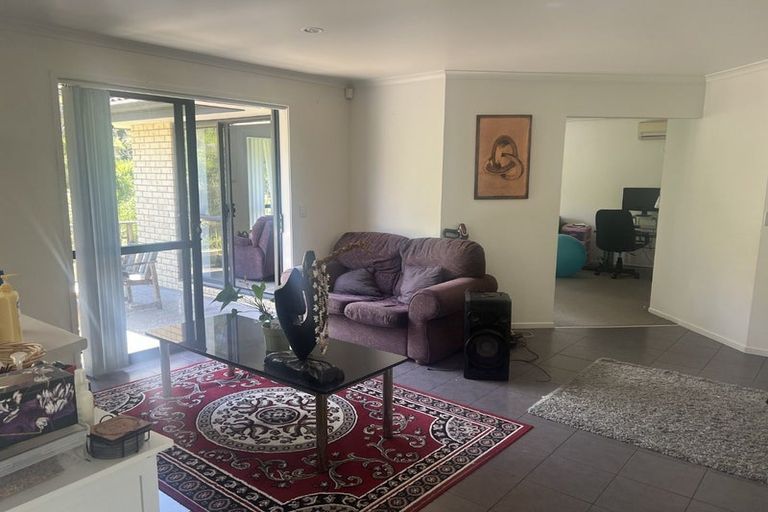 Photo of property in 38 Lomas Way, Albany, Auckland, 0632