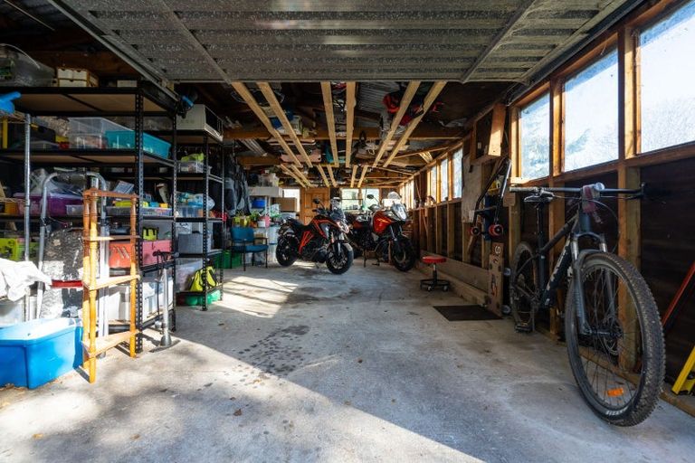 Photo of property in 36 Pensher Street, Waitahuna, Lawrence, 9593