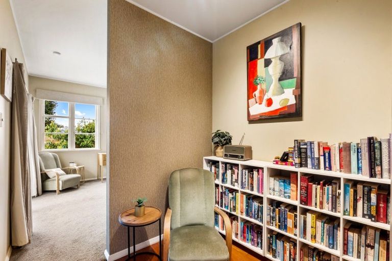 Photo of property in 235 Georges Drive, Napier South, Napier, 4110