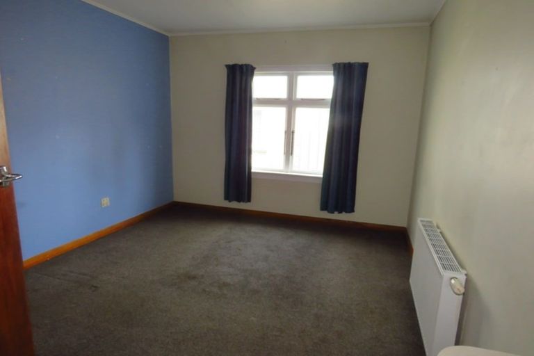 Photo of property in 62 Romilly Street, Westport, 7825