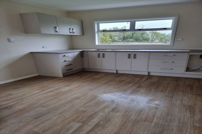 Photo of property in 18 Heath Street, Wainuiomata, Lower Hutt, 5014