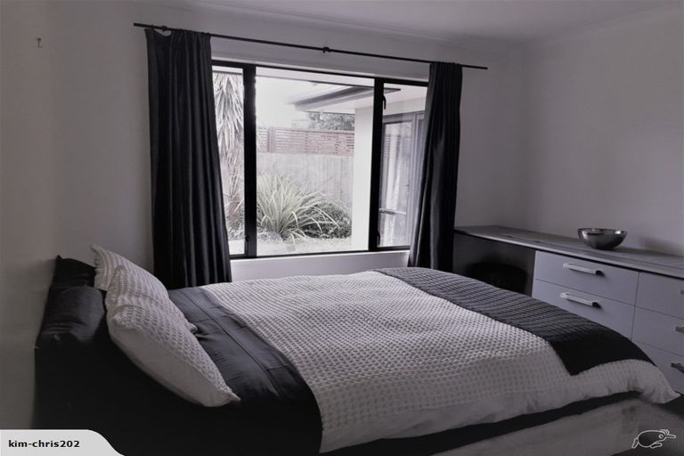 Photo of property in 8a Kenwyn Avenue, St Albans, Christchurch, 8052