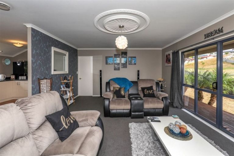 Photo of property in 1 Rimu Avenue, Huntly, 3700