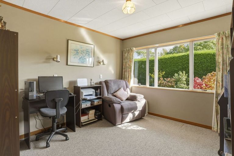 Photo of property in 75 Beach Street, Saint Clair, Dunedin, 9012