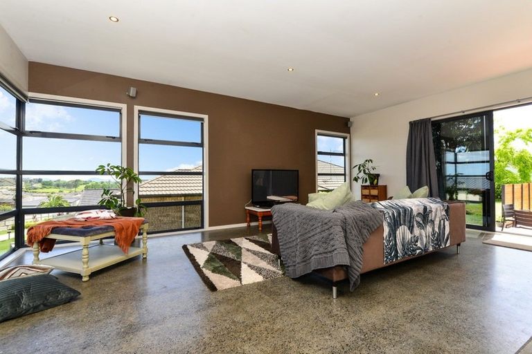 Photo of property in 20 Raddington Way, Huntington, Hamilton, 3210