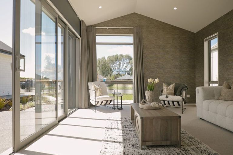 Photo of property in 40 Pateman Street, Woodend, 7610