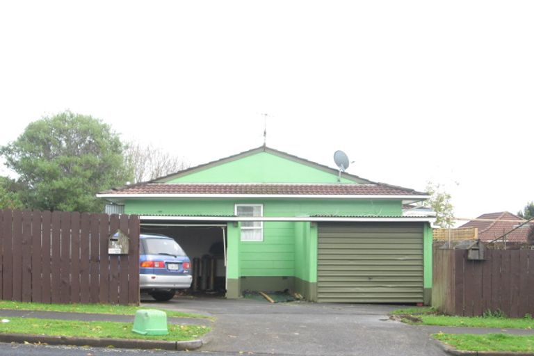 Photo of property in 2/109 Pigeon Mountain Road, Half Moon Bay, Auckland, 2012