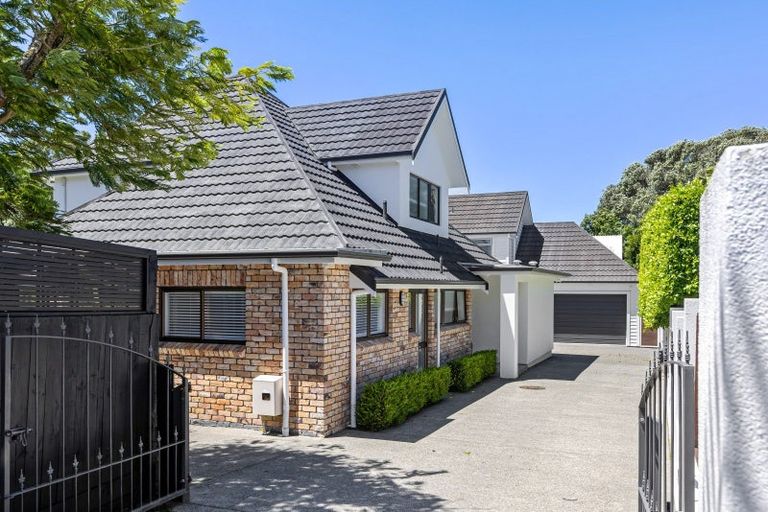 Photo of property in 9 Marie Avenue, Red Beach, 0932