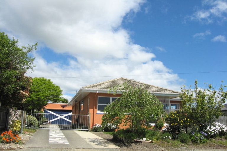 Photo of property in 18 Jellicoe Avenue, Stoke, Nelson, 7011